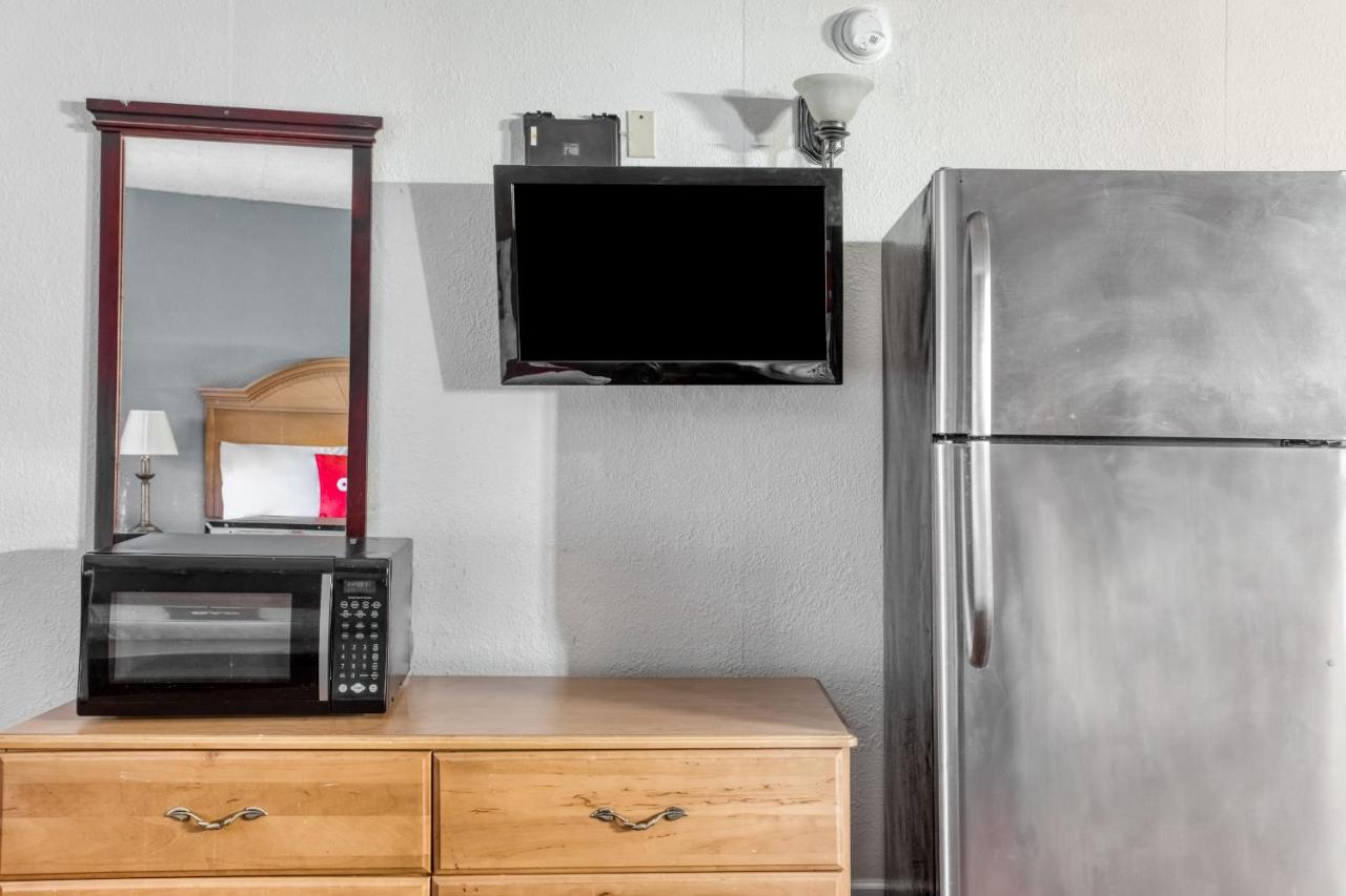 | OYO Hotel Bald Knob AR Hwy 64