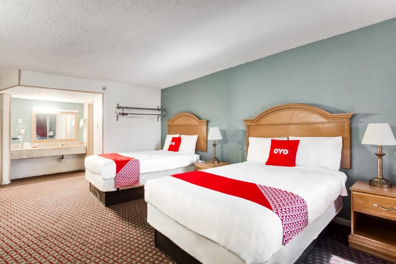 | OYO Hotel Bald Knob AR Hwy 64