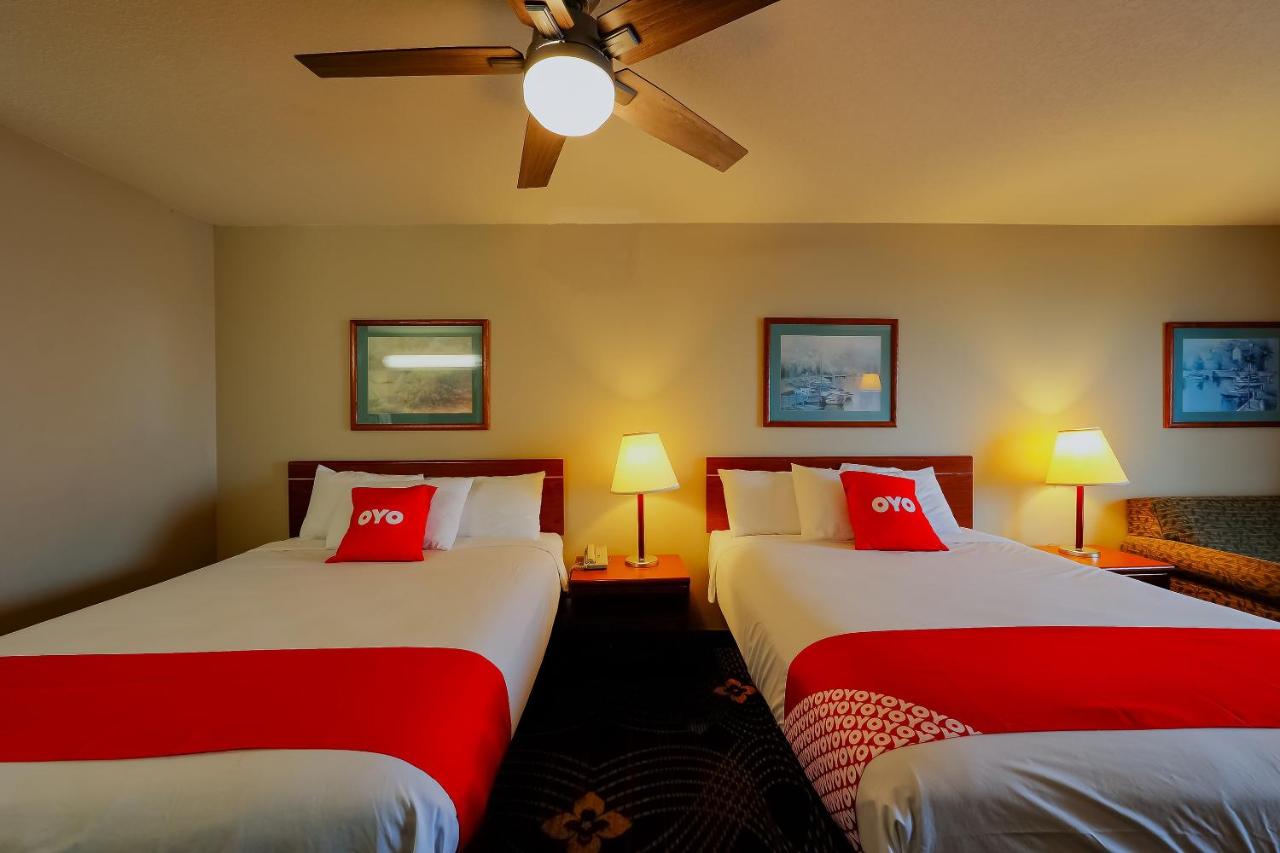 Double Queen Room - Ocean View (Pet Friendly) at Siletz Bay Beachfront Hotel by OYO Lincoln City