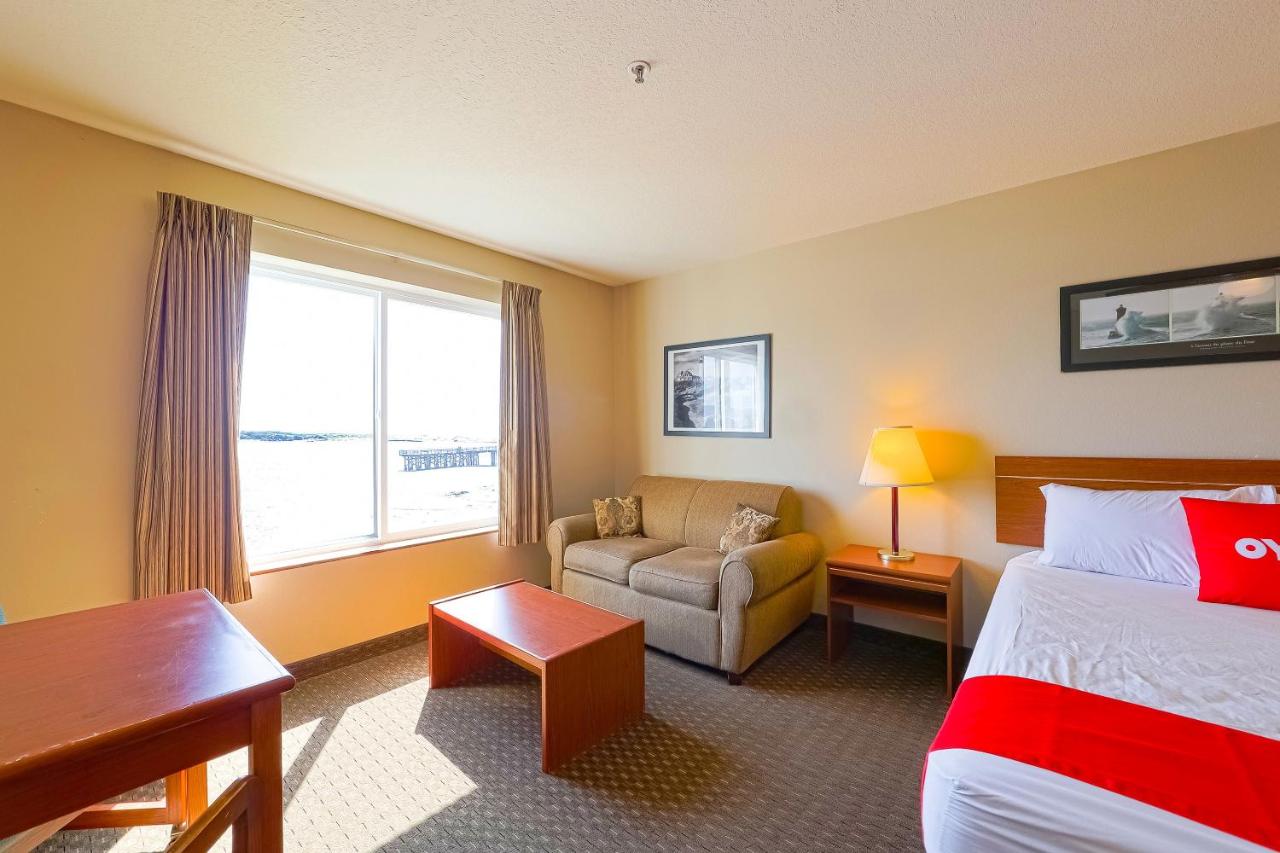 Double Queen Room - Bay view at Siletz Bay Beachfront Hotel by OYO Lincoln City