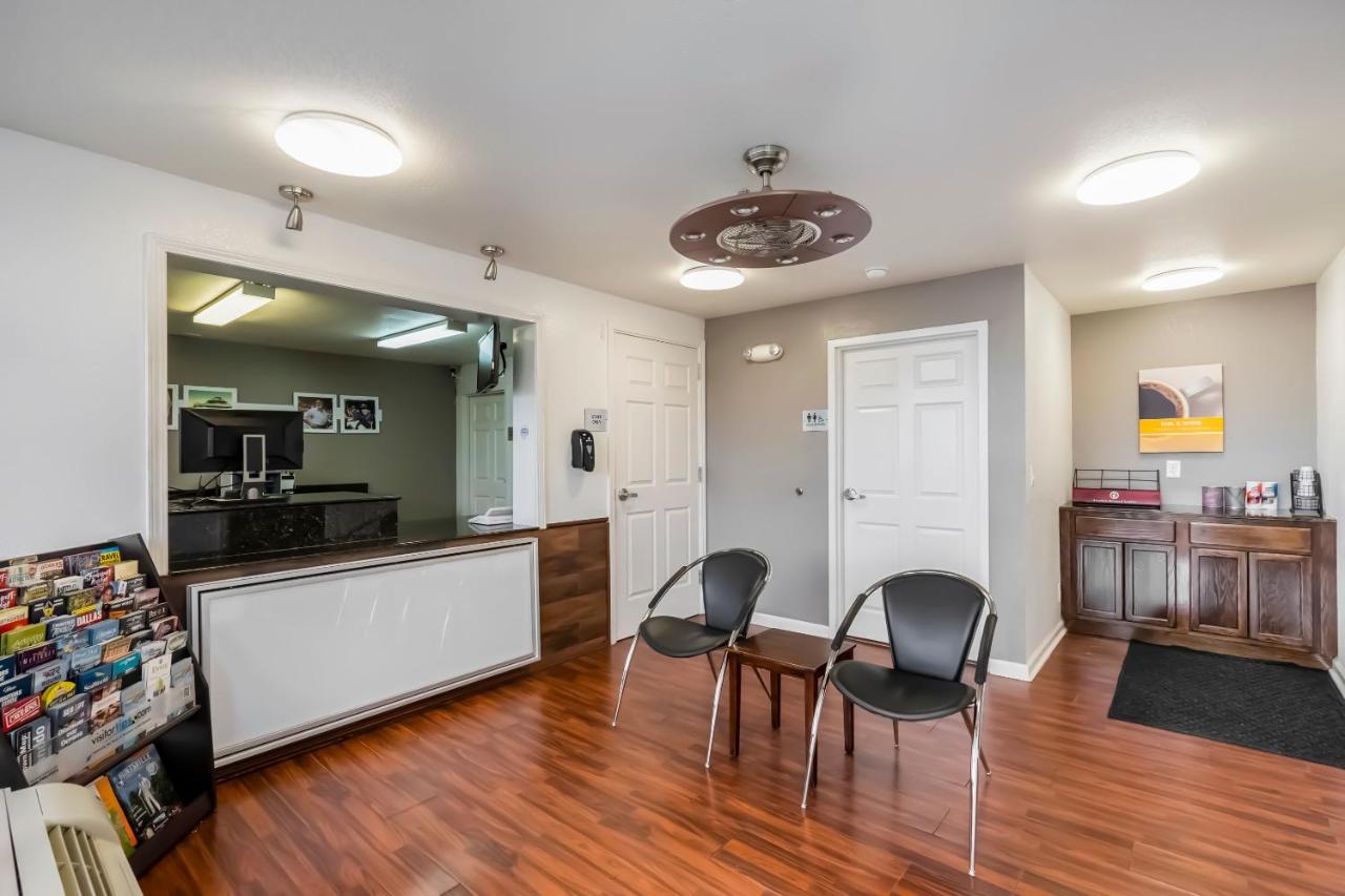 | OYO Hotel Bossier City LA - Red River