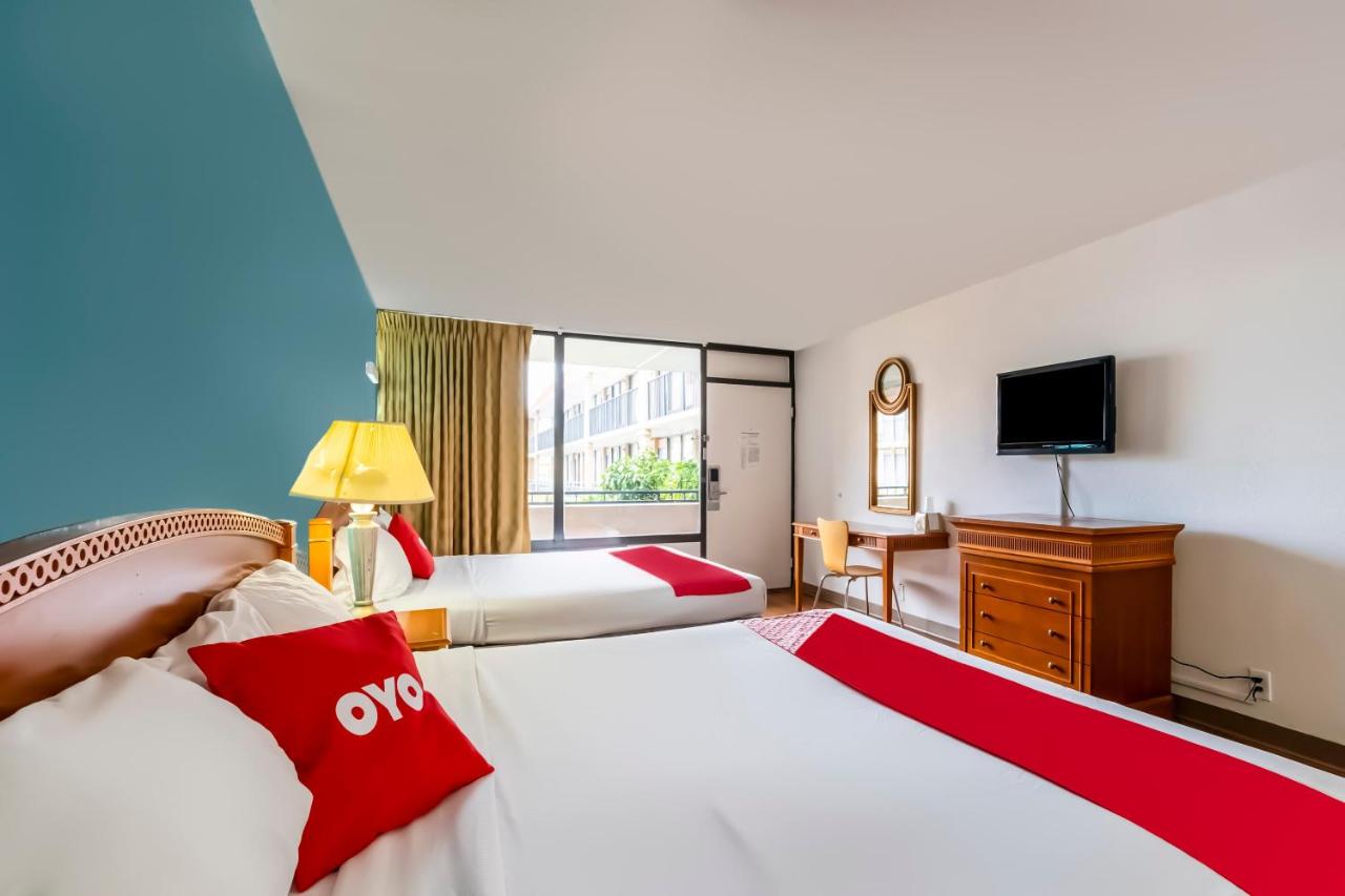| OYO Hotel Bossier City LA - Red River