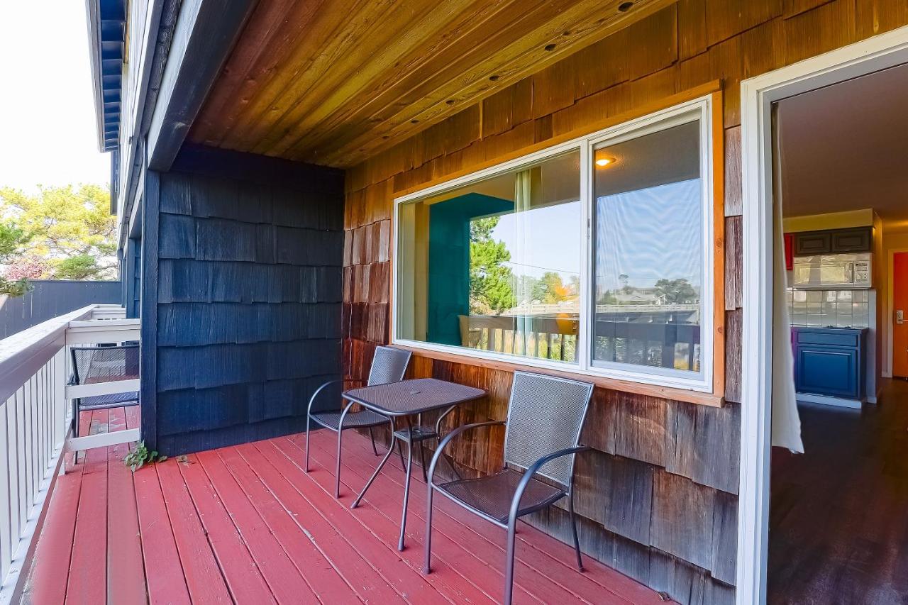 | Coast River Inn by OYO Seaside