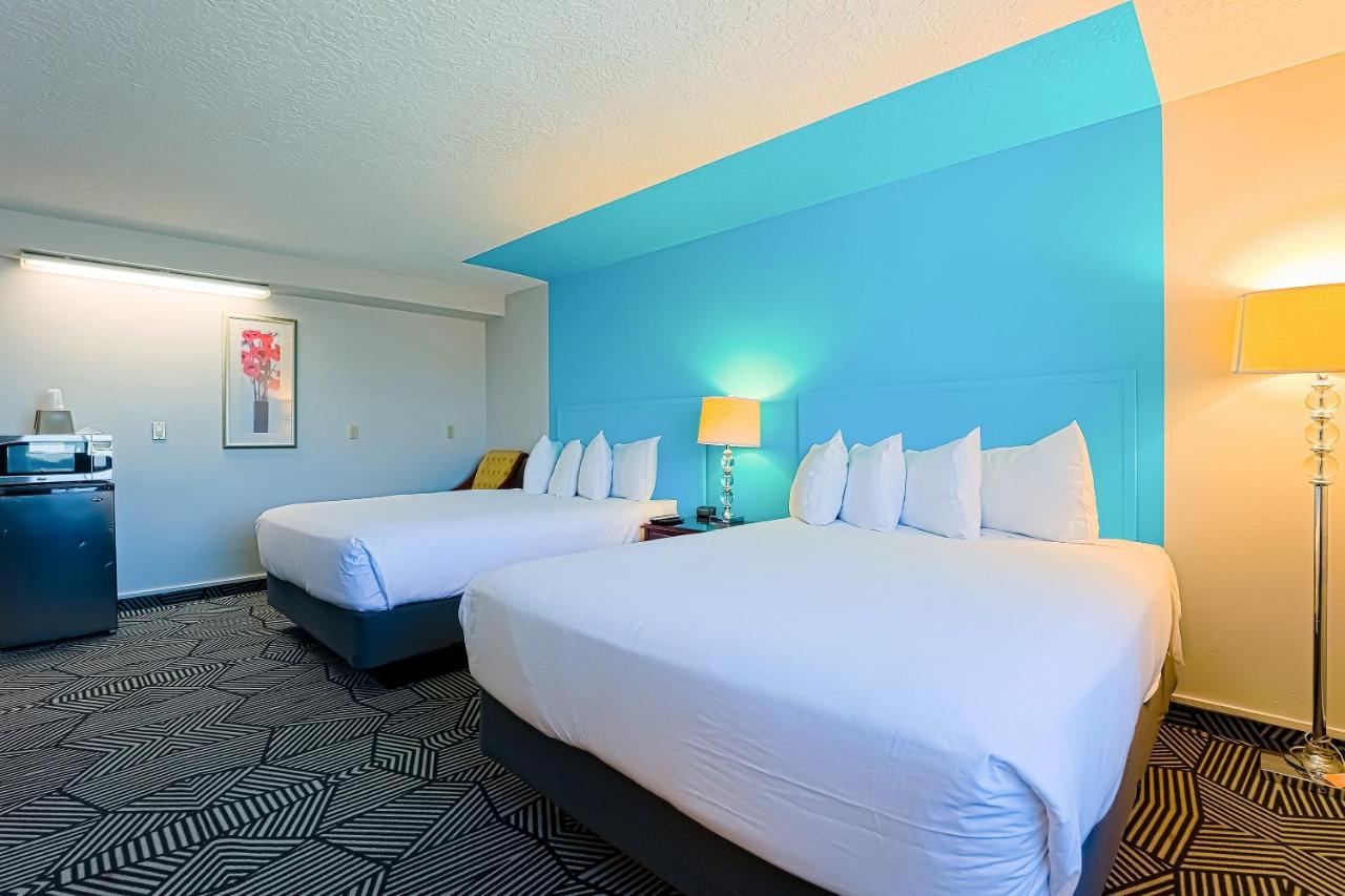 | Coast River Inn by OYO Seaside