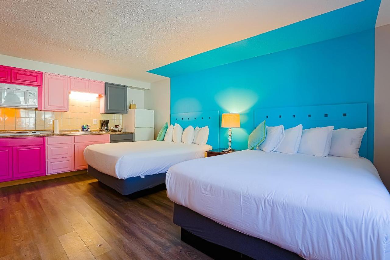 | Coast River Inn by OYO Seaside