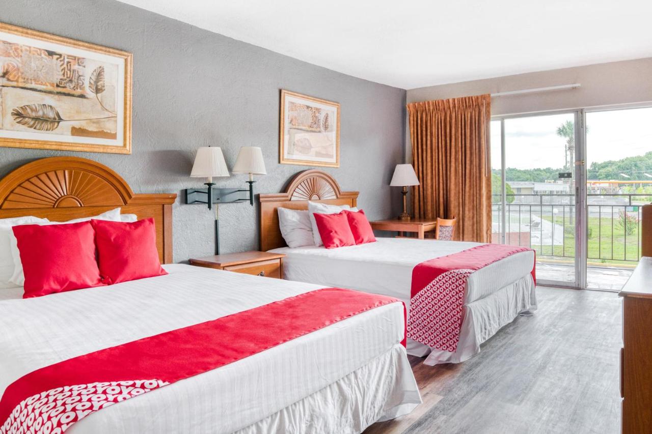 | OYO Hotel Mustang Silver Spring FL