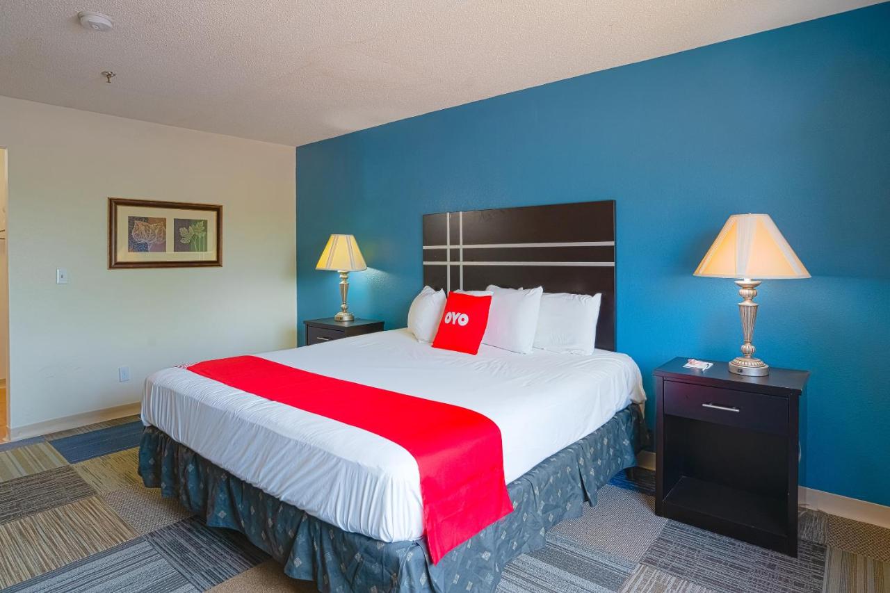 | OYO Hotel Redwood Falls near Jackpot Casino