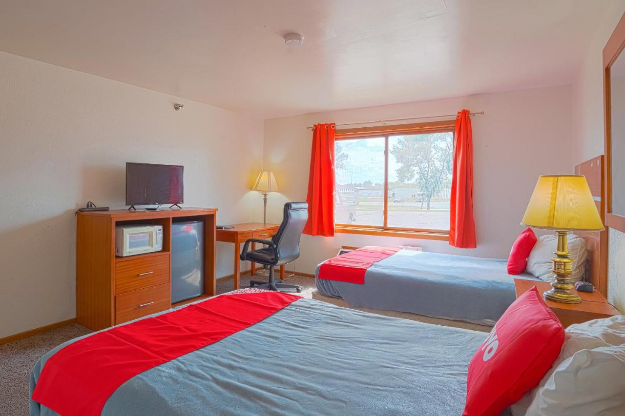 | OYO Hotel Redwood Falls near Jackpot Casino