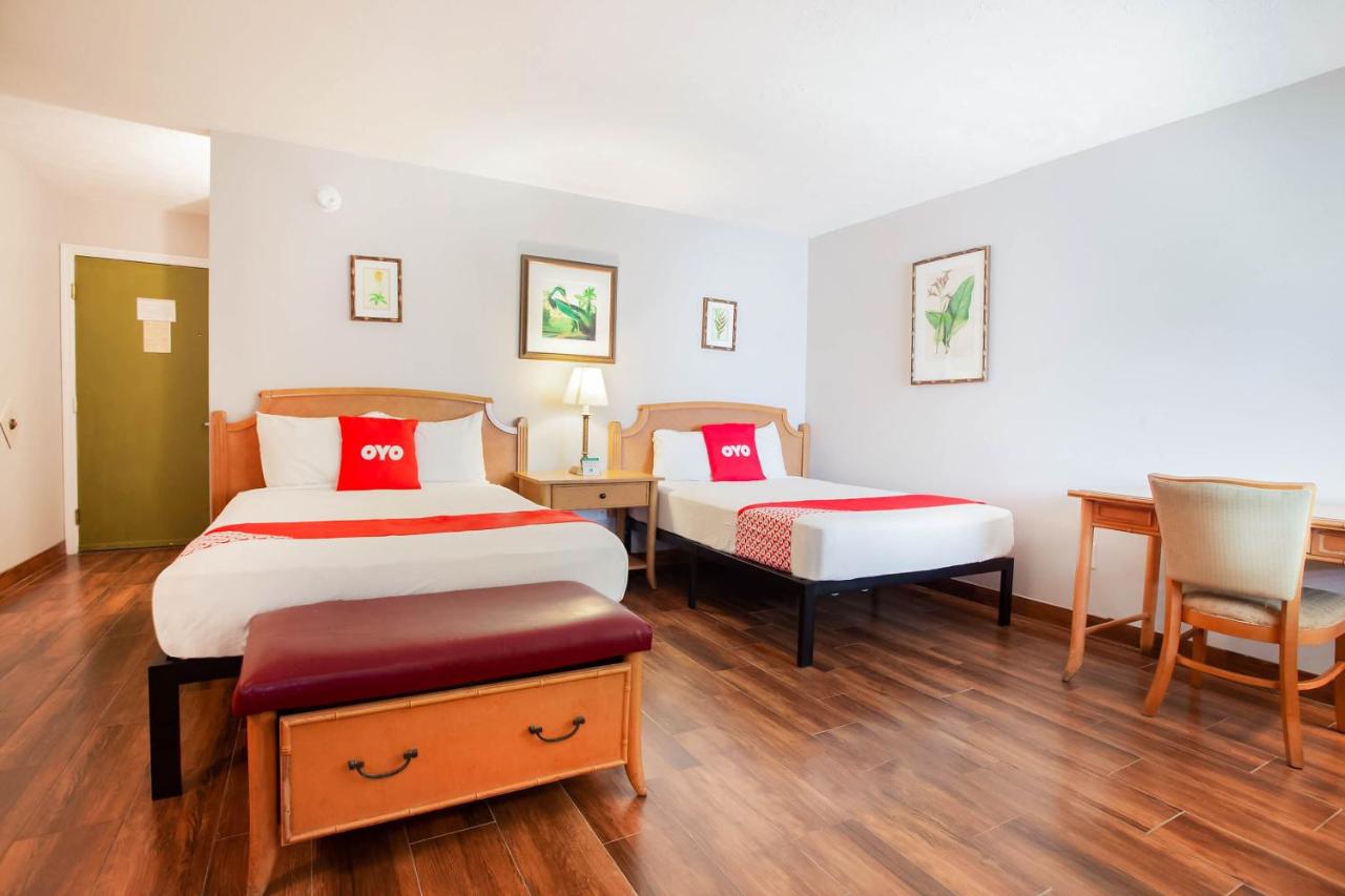| OYO Waterfront Hotel- Cape Coral Fort Myers, FL
