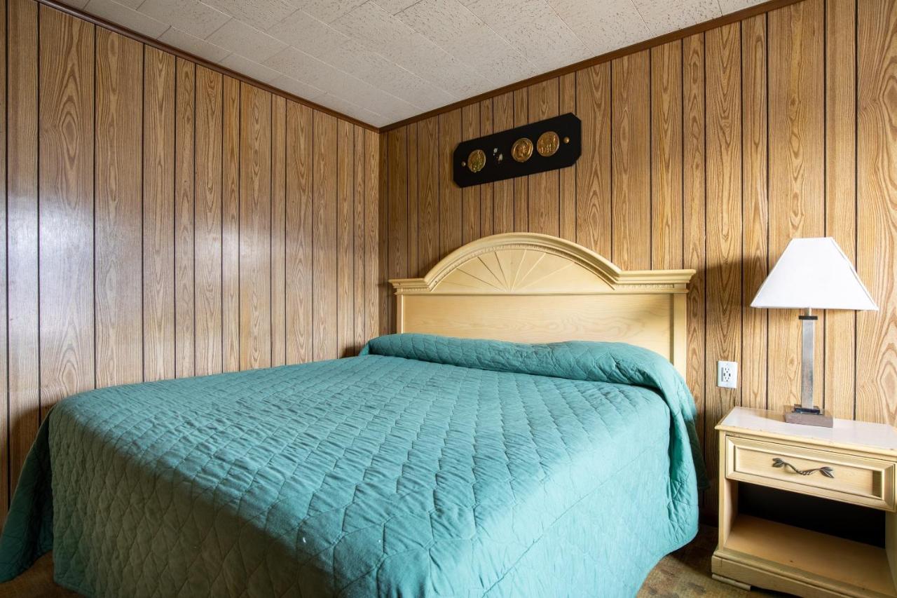 | OYO Hotel Holly Springs MS