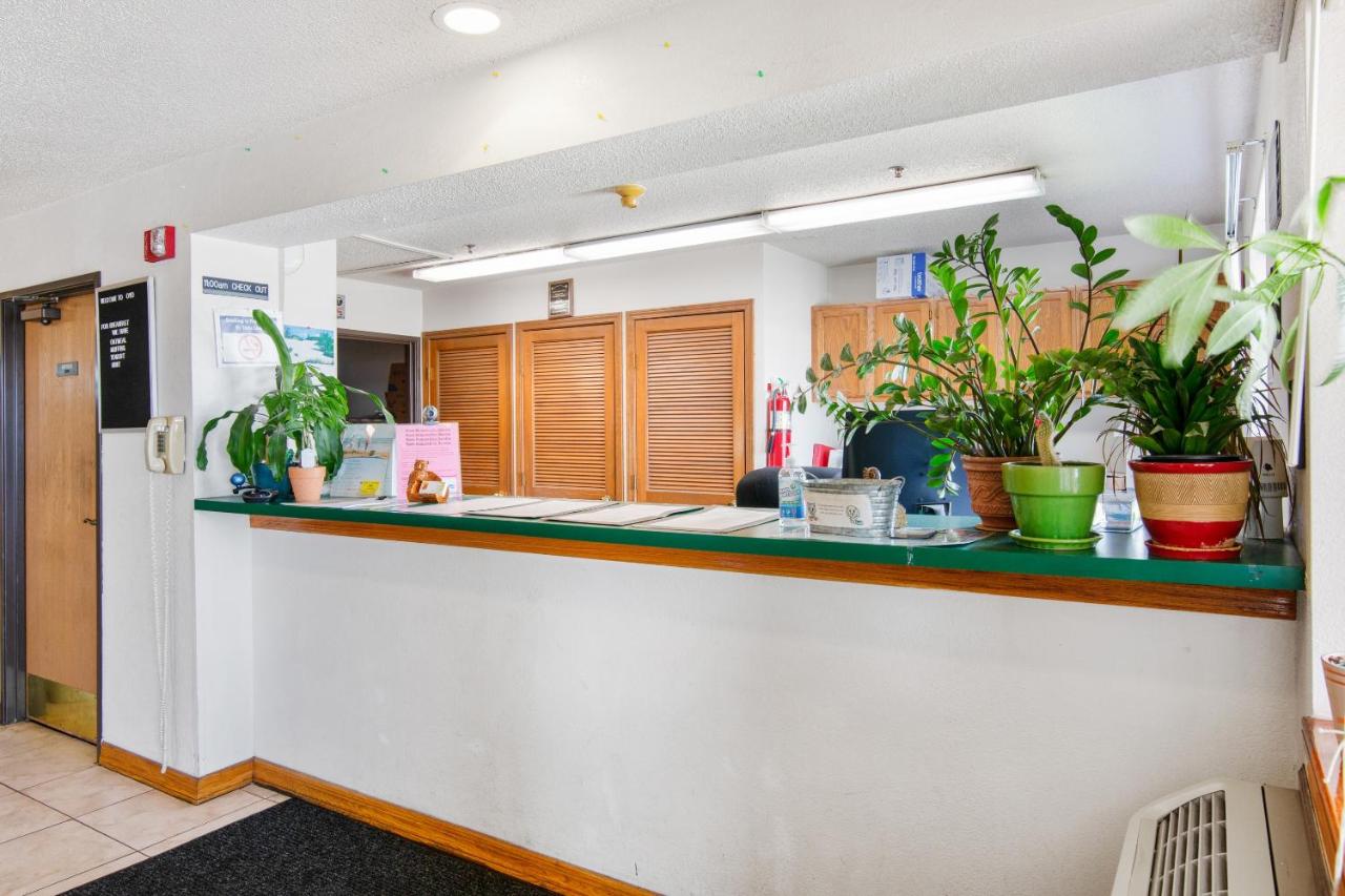  | OYO Hotel Portage I-94