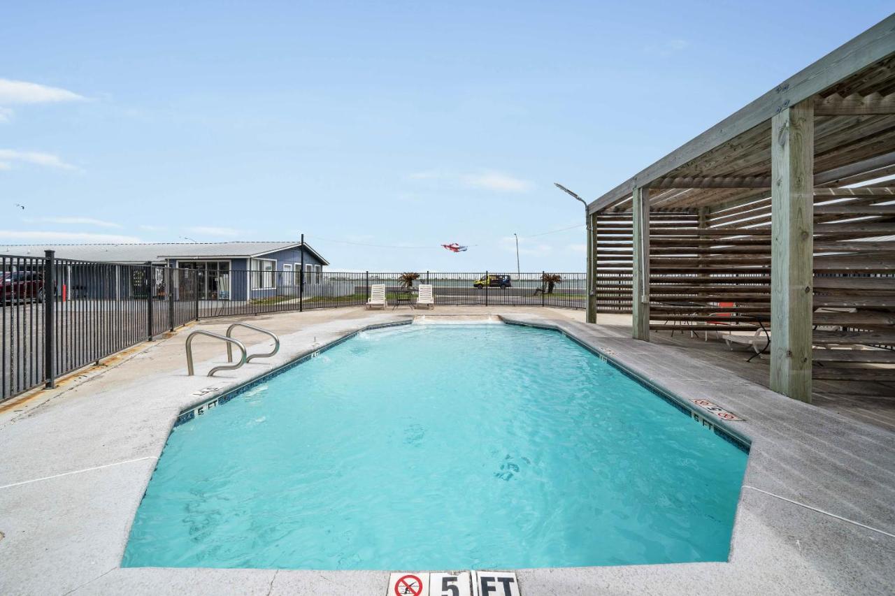 | OYO Hotel Rockport- Bay View