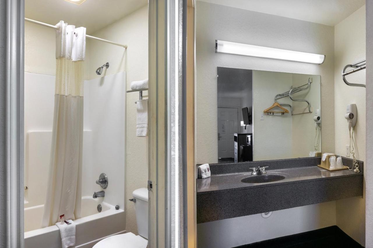  | OYO Inn & Suites Medical Center San Antonio