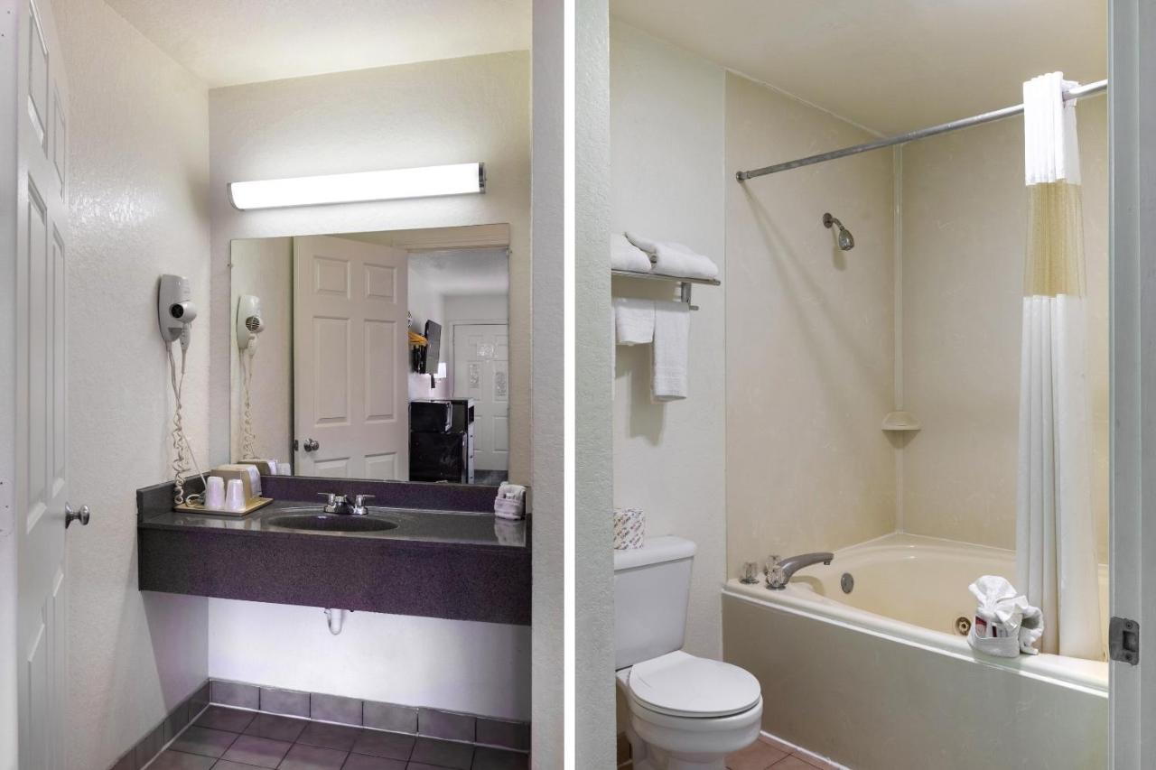  | OYO Inn & Suites Medical Center San Antonio
