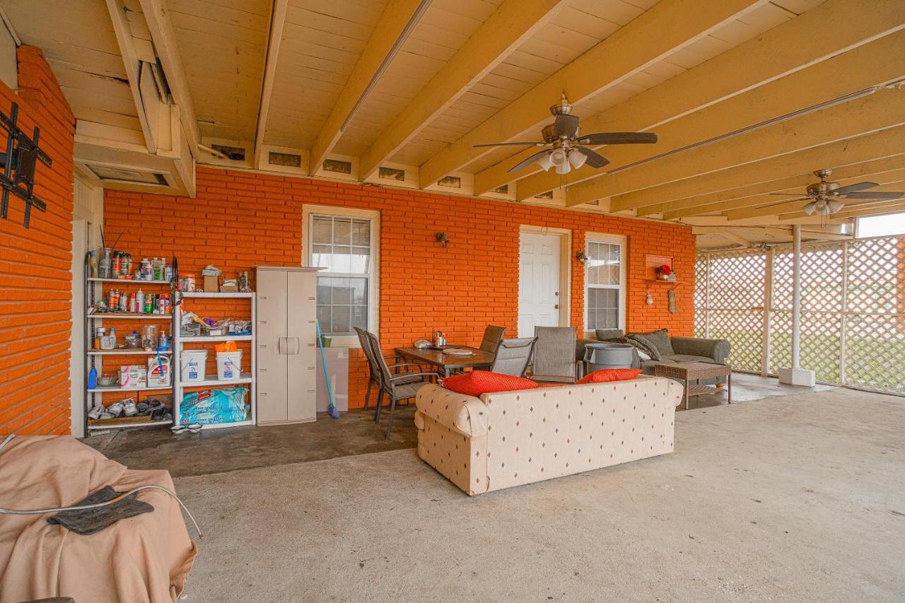  | Texana Inn Edna, Tx By OYO Near US-59