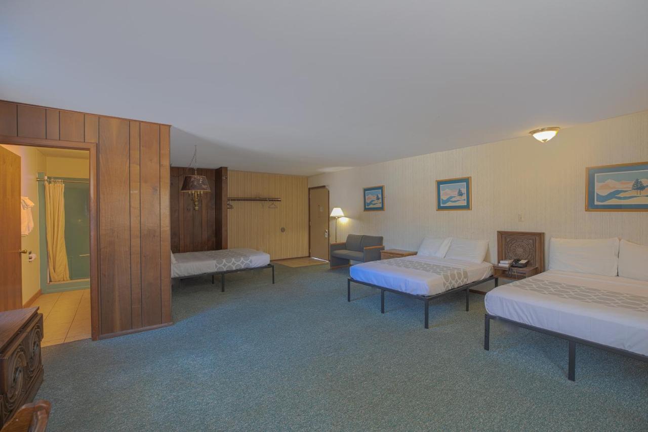 | OYO Hotel Tomahawk - Lake Mohawksin