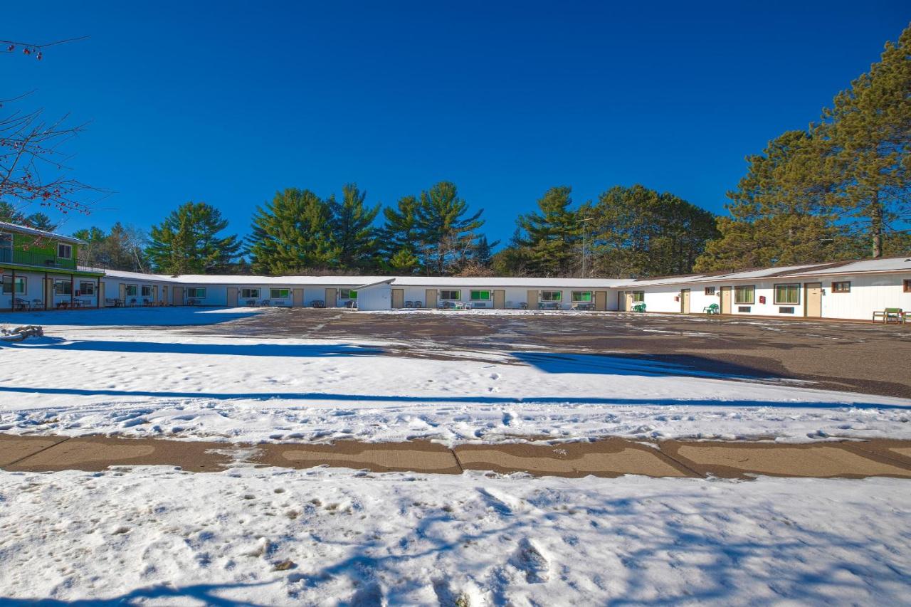 | OYO Hotel Tomahawk - Lake Mohawksin