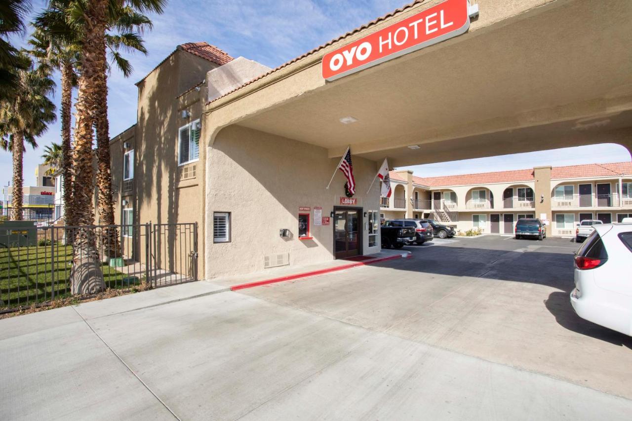 | OYO Hotel Palmdale - Antelope Valley