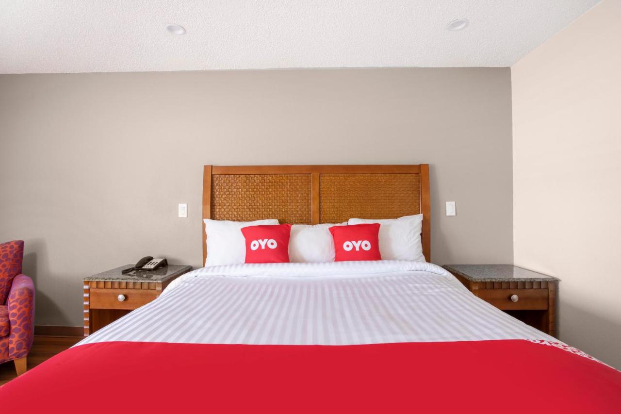 | OYO Hotel Palmdale - Antelope Valley