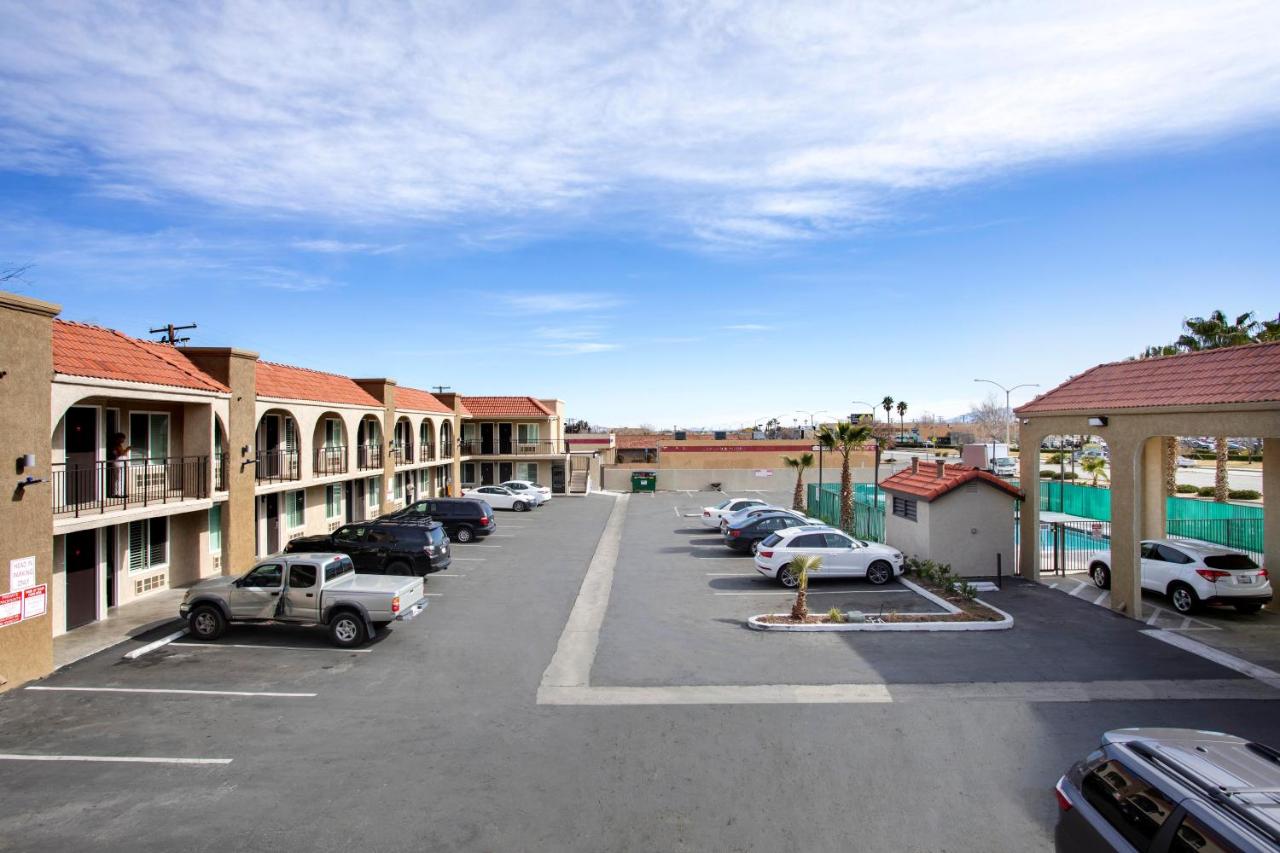  | OYO Hotel Palmdale - Antelope Valley