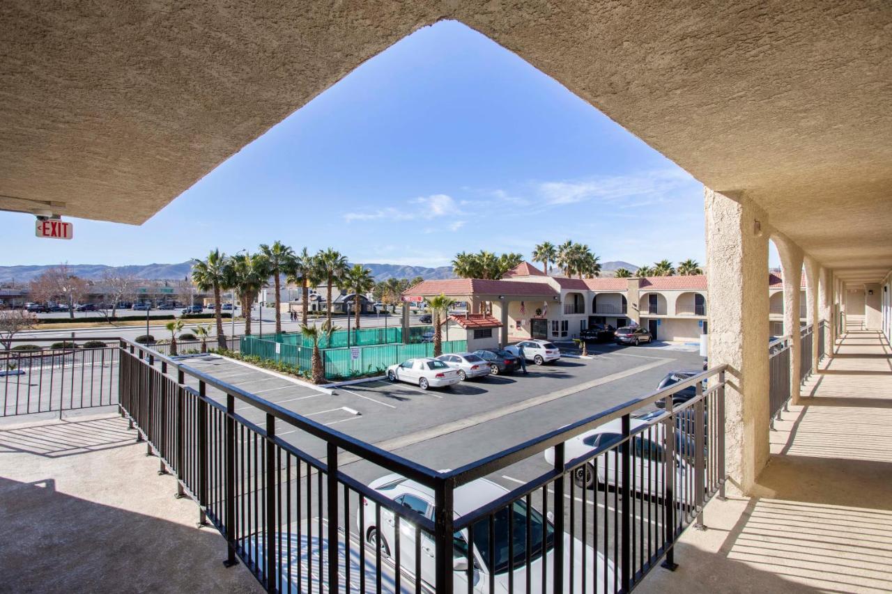 | OYO Hotel Palmdale - Antelope Valley
