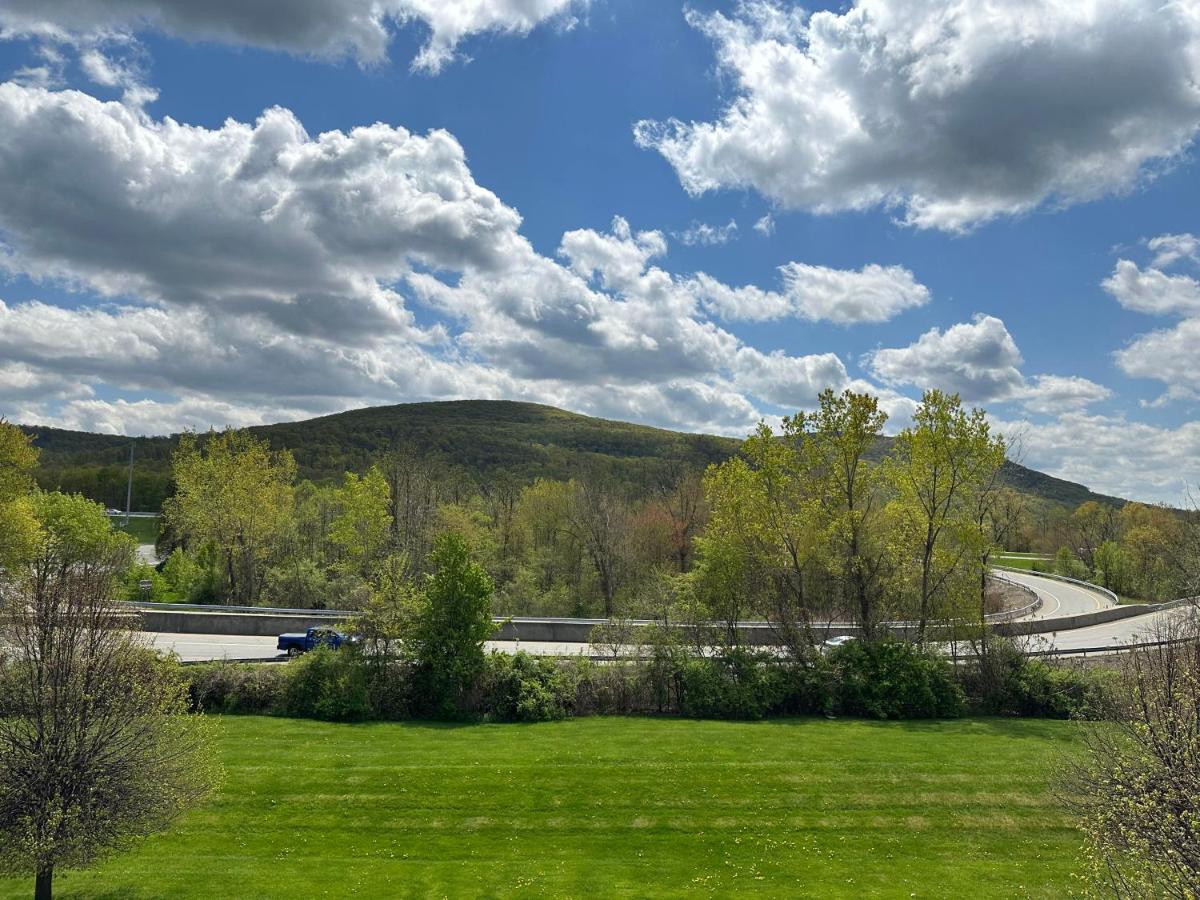 | Courtyard by Marriott Fishkill