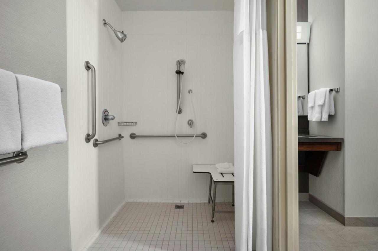 Courtyard by Marriott Stockton