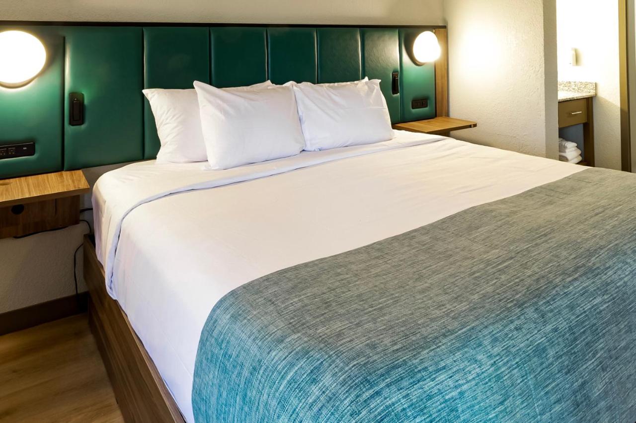  | Sleep Inn Owensboro