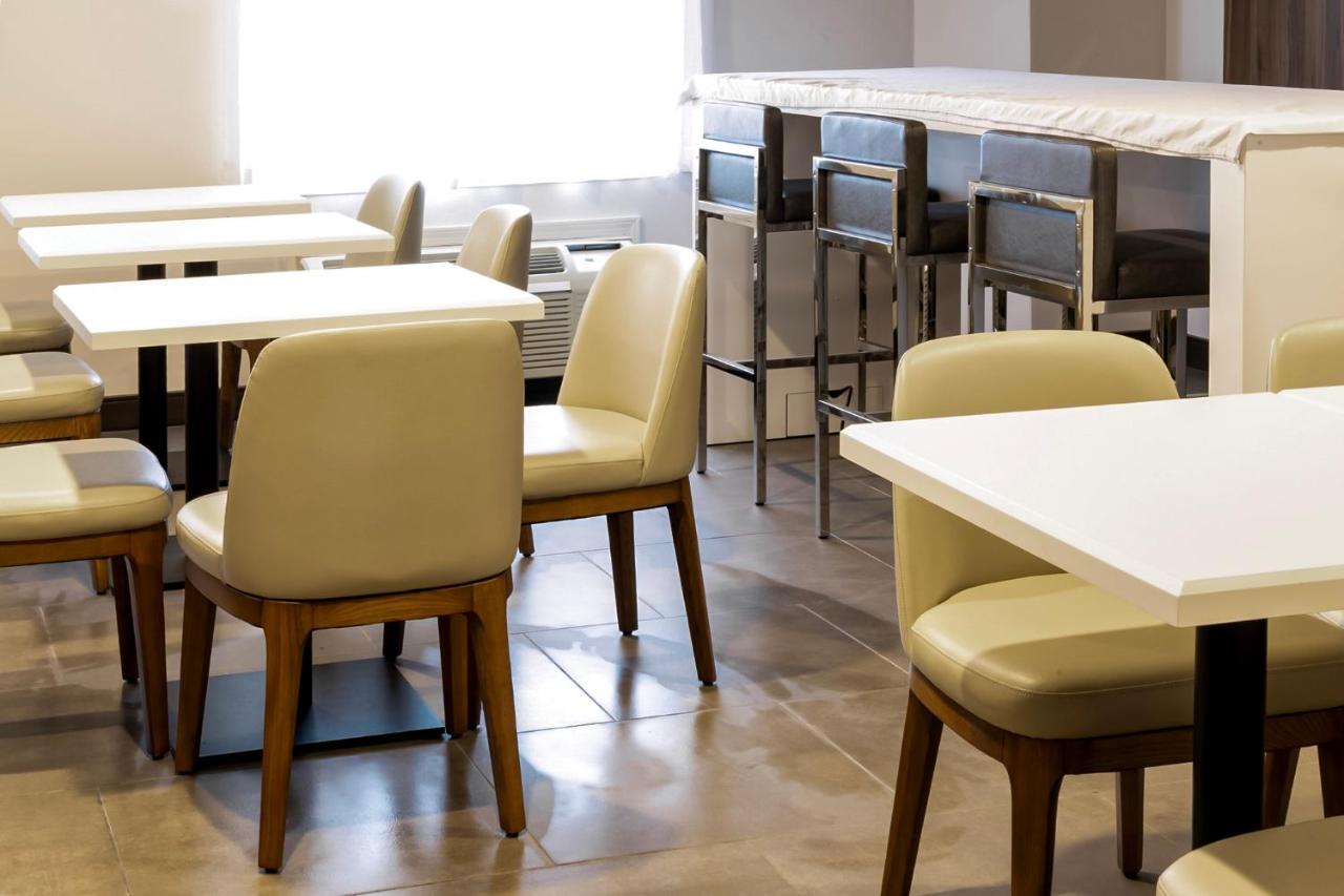  | Sleep Inn Owensboro