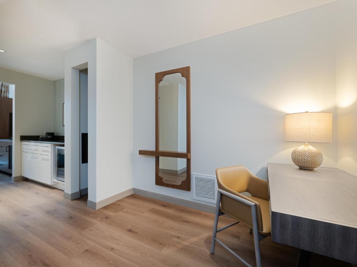 | Hotel Indigo Asheville Downtown, an IHG Hotel