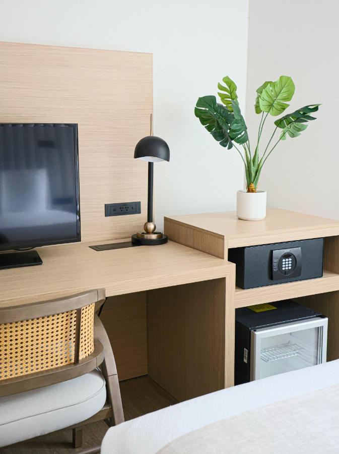 Micro Room at Riverside Hotel