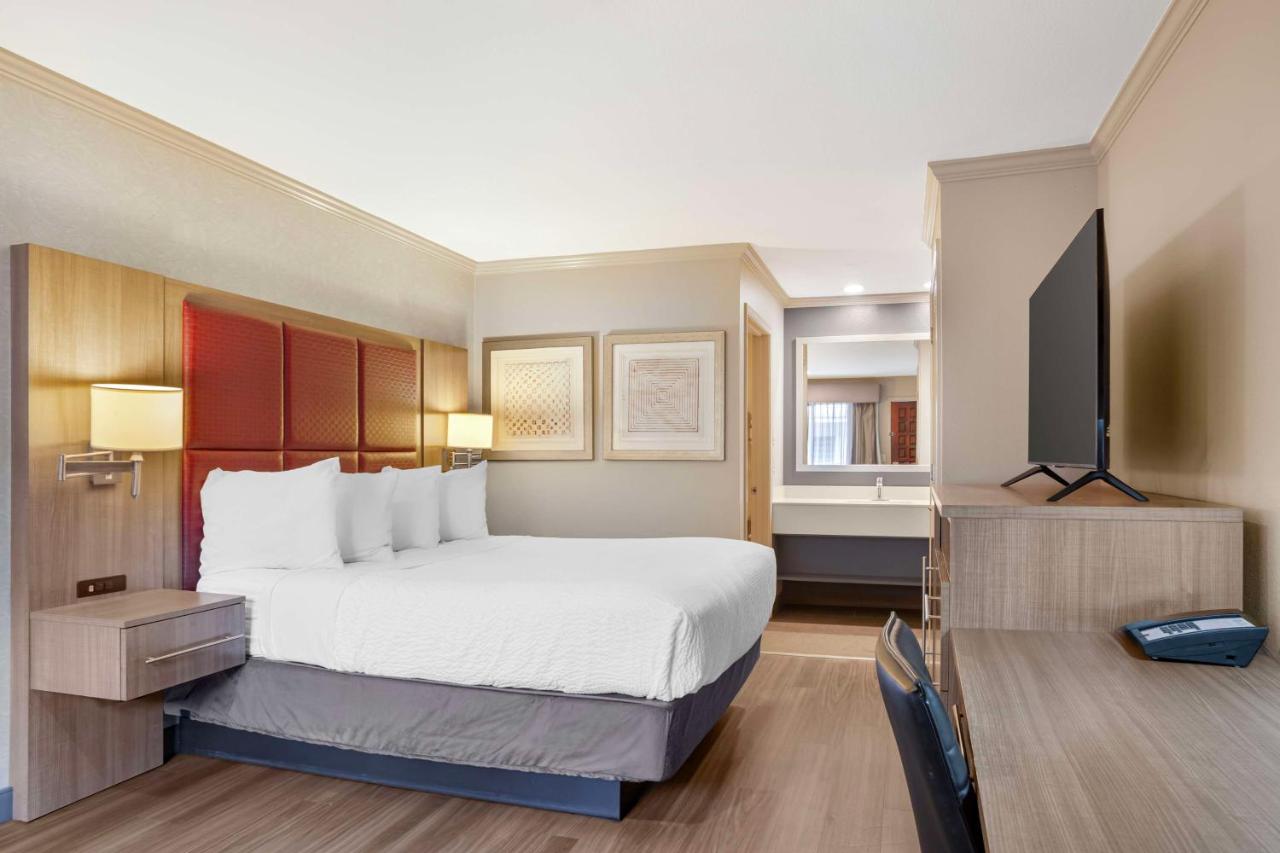  | Best Western Inn