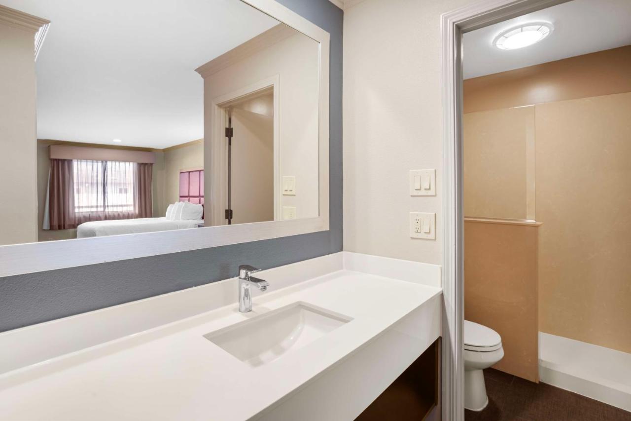  | Best Western Inn