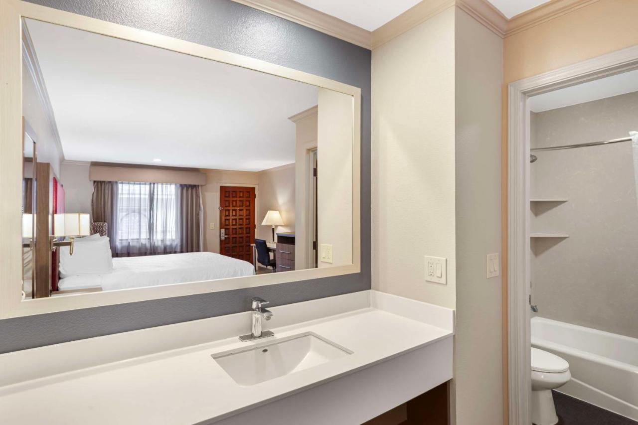  | Best Western Inn