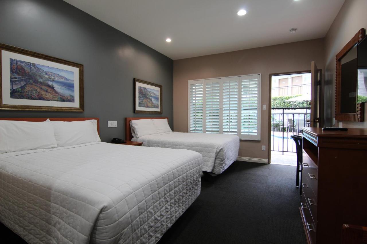 | Dunes Inn - Wilshire