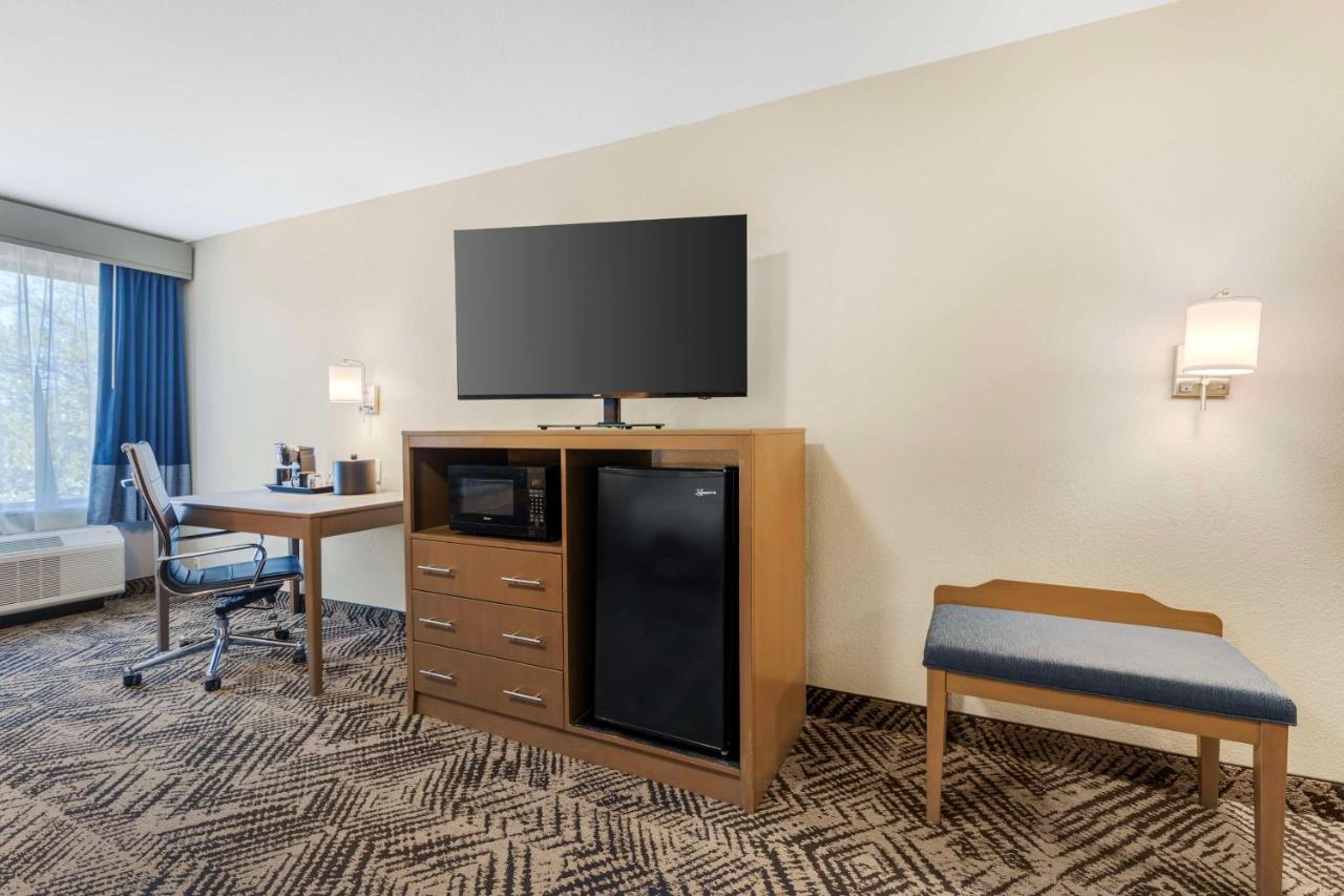 | Best Western Plus Lewisville Flower Mound