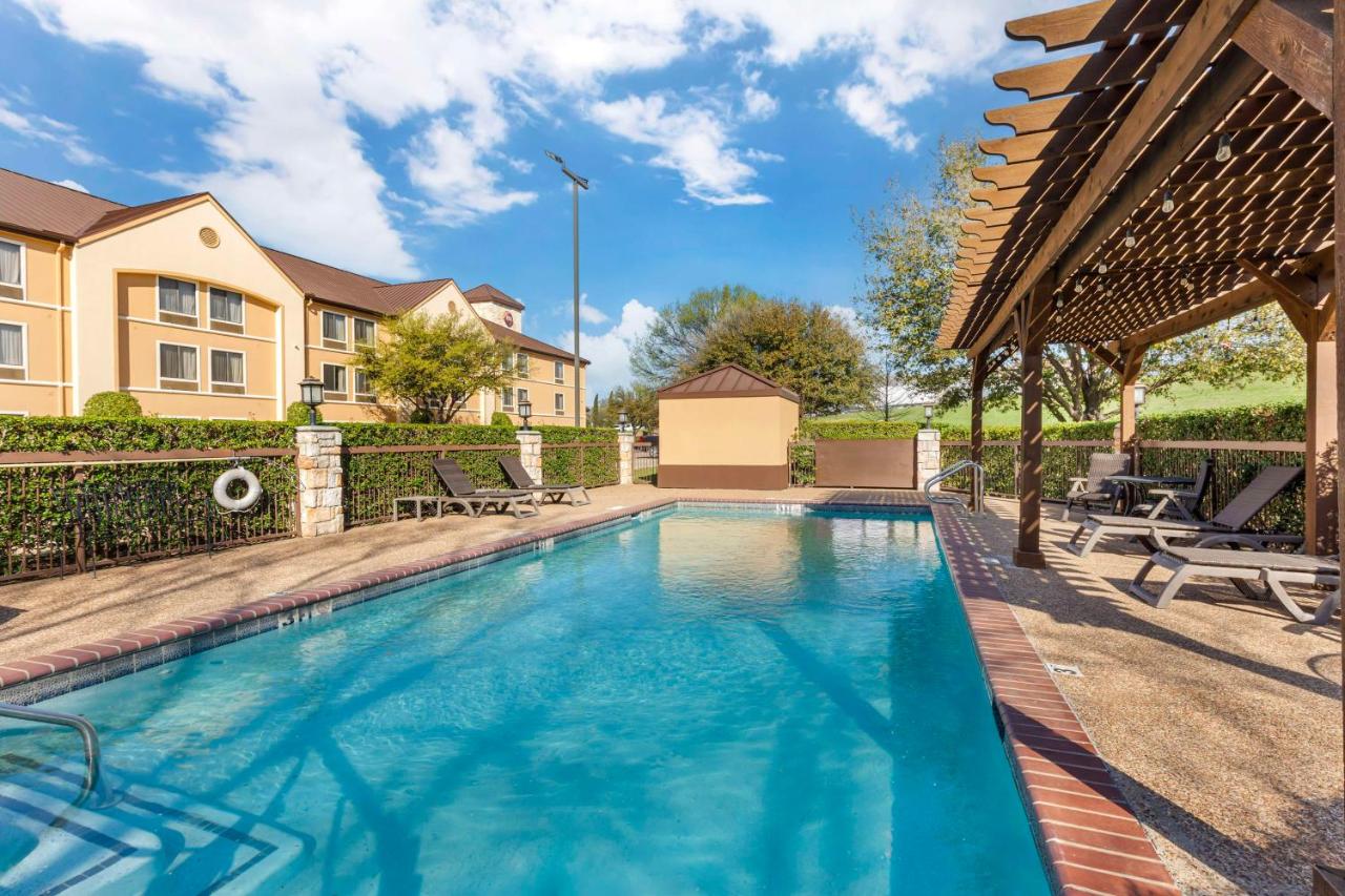 | Best Western Plus Lewisville Flower Mound