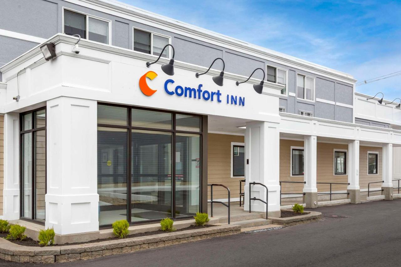 | Comfort Inn Hyannis - Cape Cod