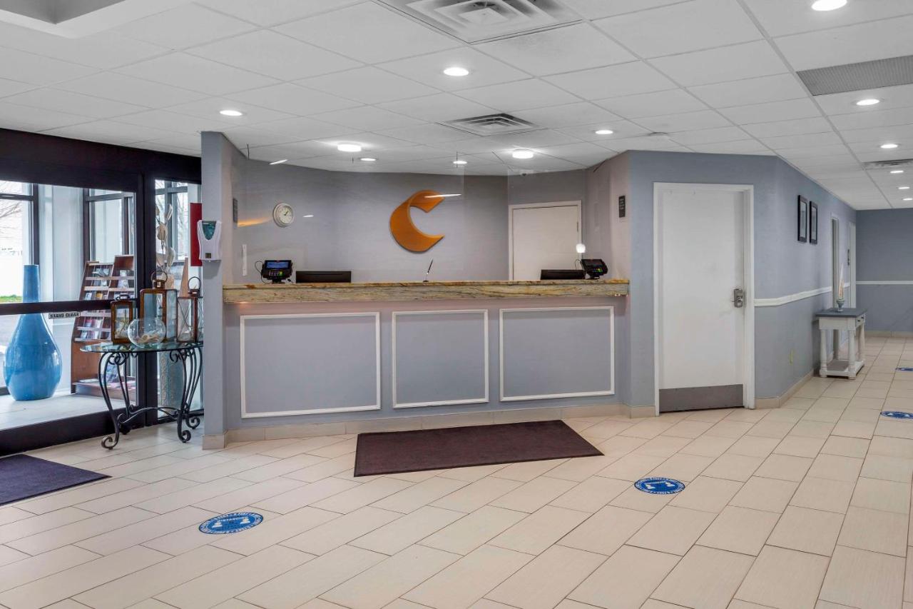 | Comfort Inn Hyannis - Cape Cod