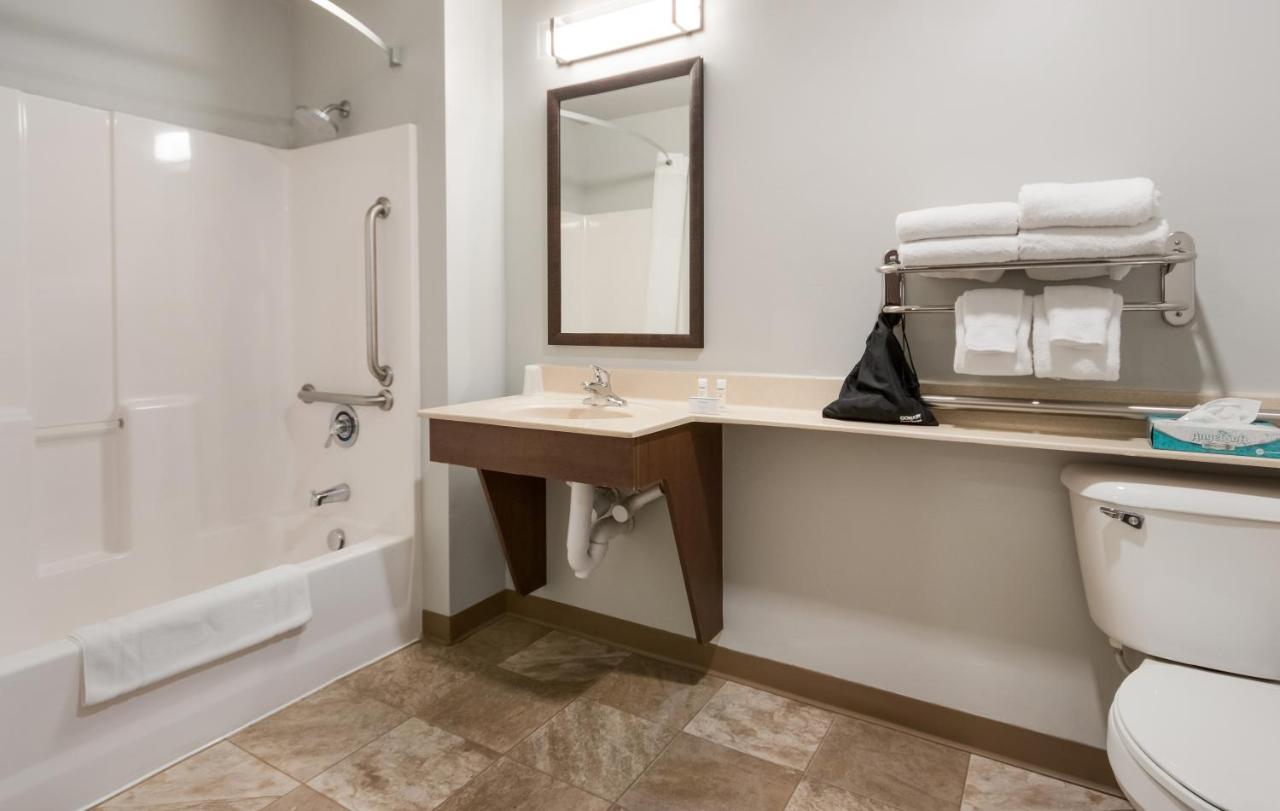 | My Place Hotel-Yakima, WA