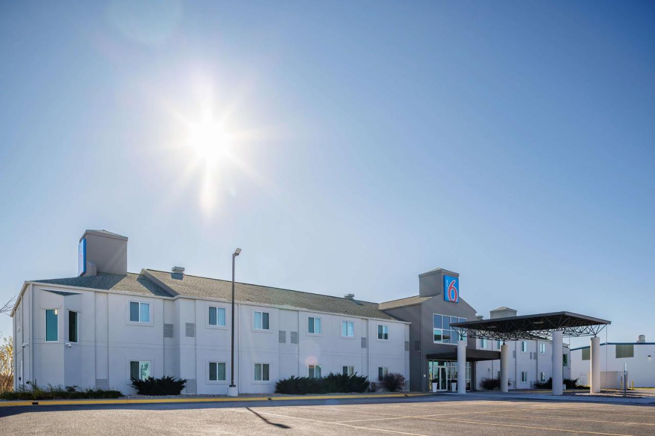  | Motel 6-Grand Island, NE