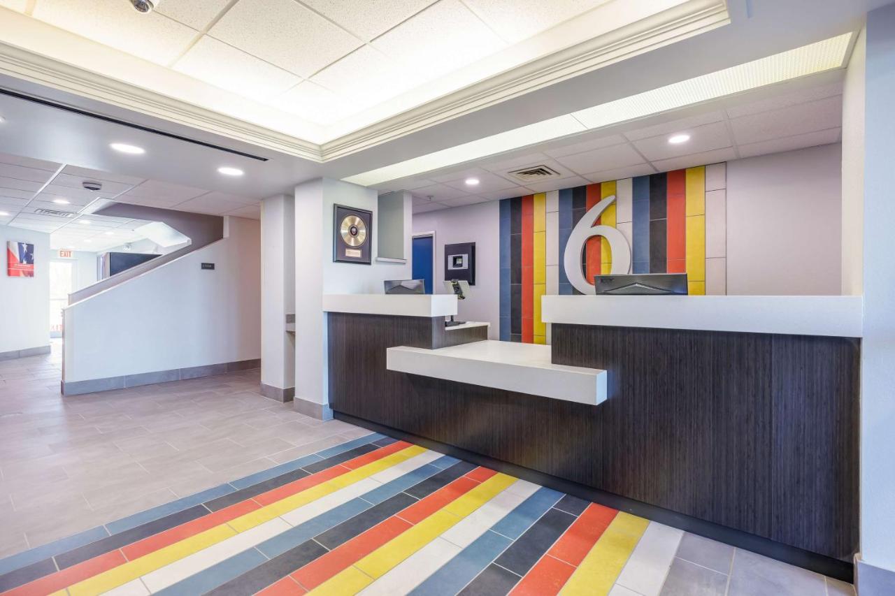  | Motel 6-Grand Island, NE