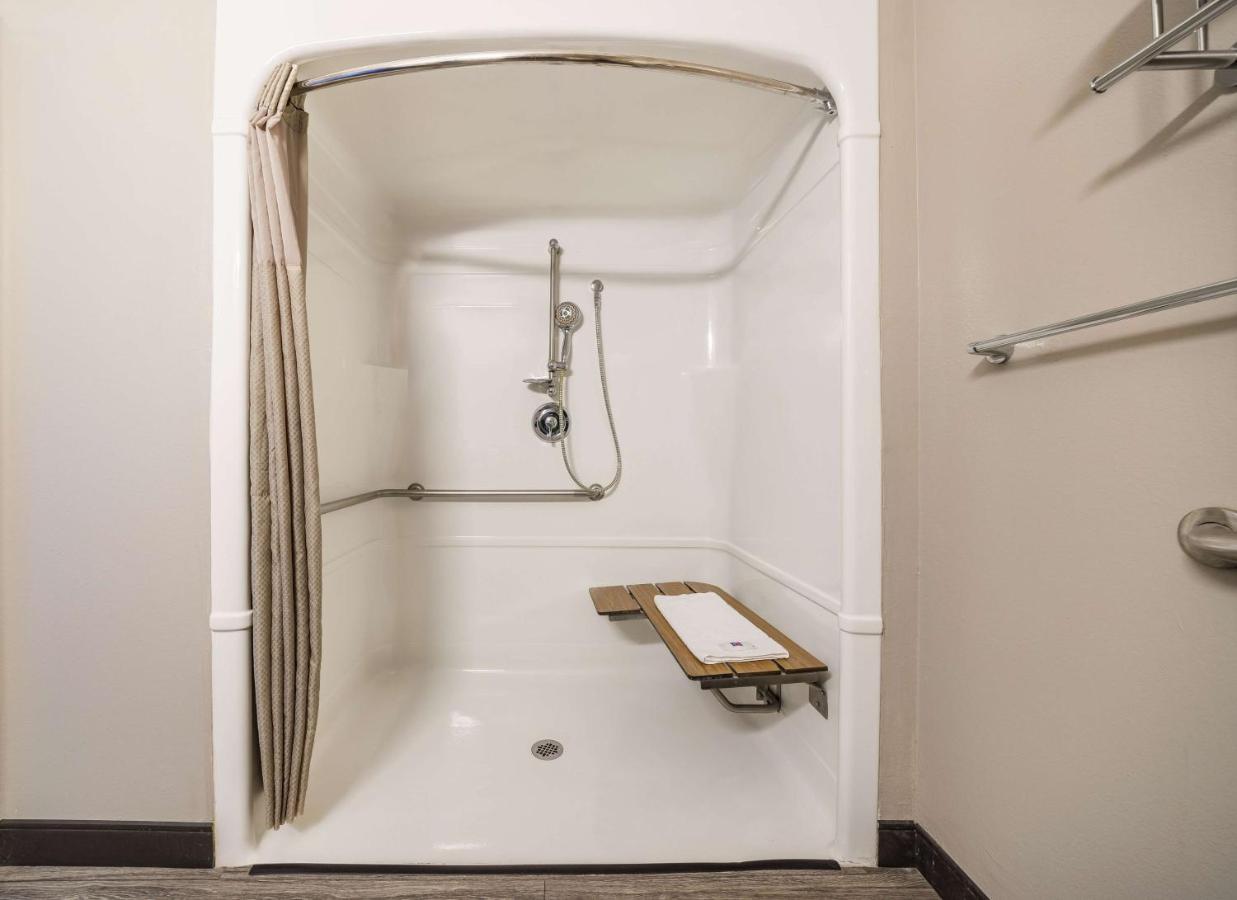  | Motel 6-Grand Island, NE