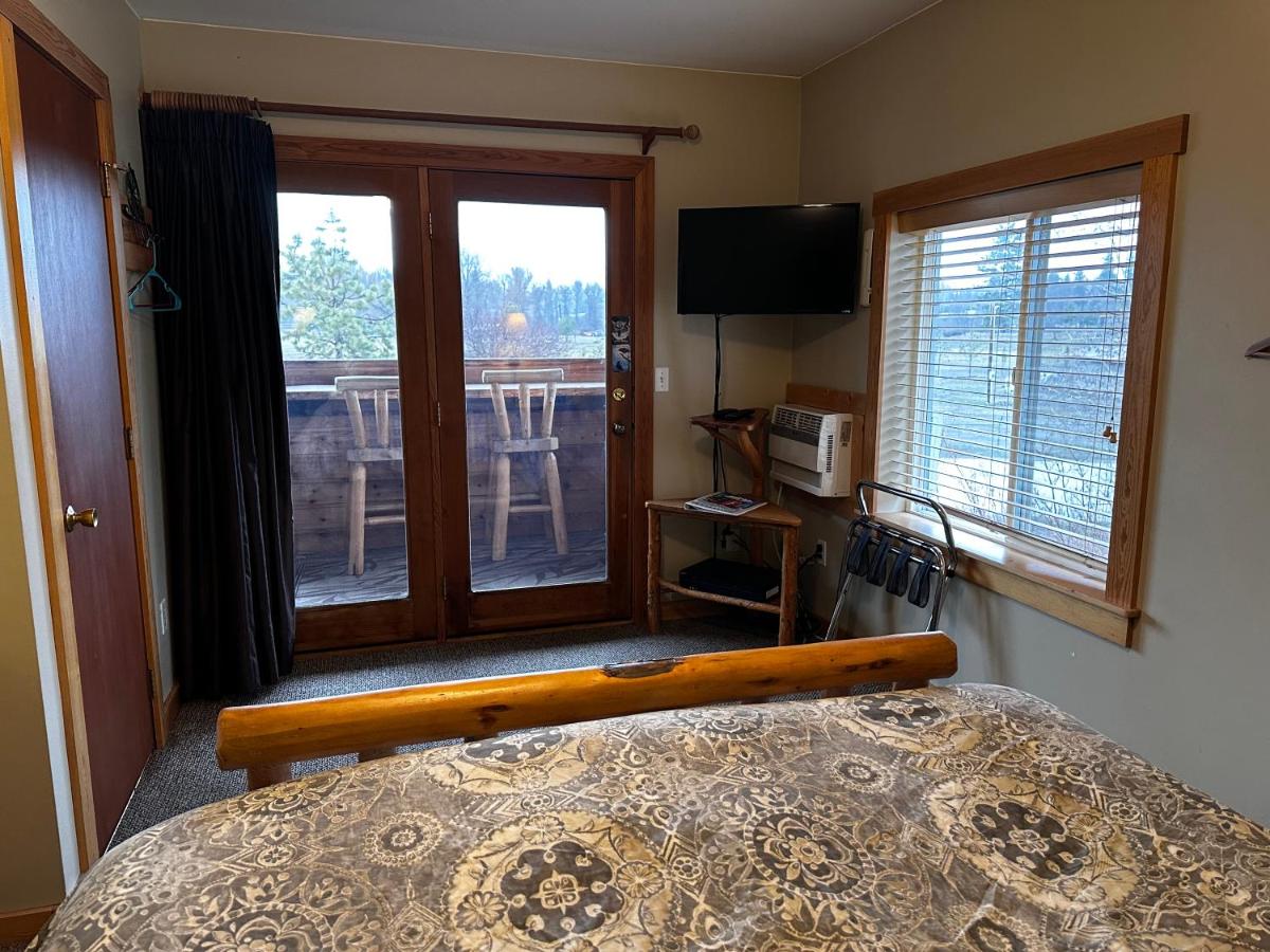 | Chewuch Inn & Cabins