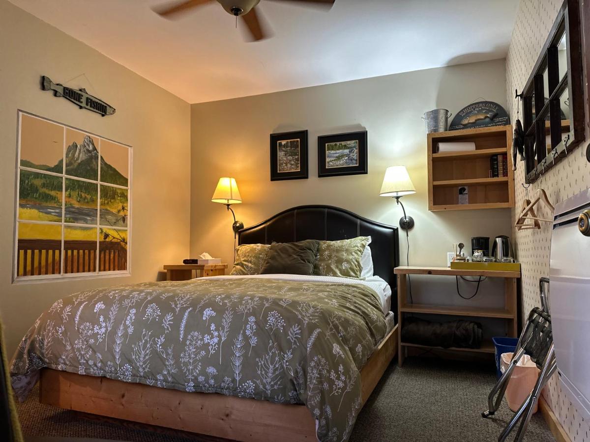 | Chewuch Inn & Cabins