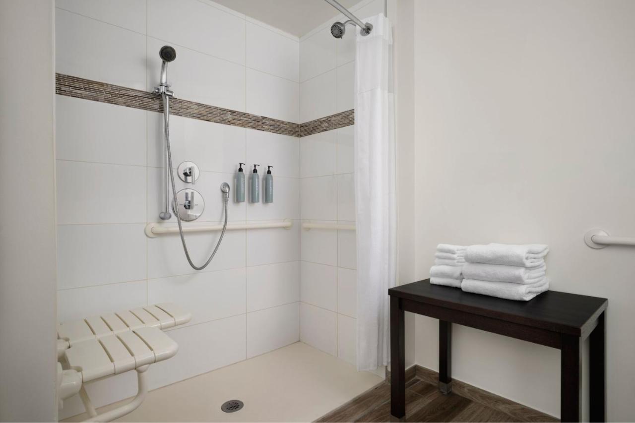 Studio, 1 King, Sofa bed, Partial ocean view at Residence Inn by Marriott Miami Beach Surfside