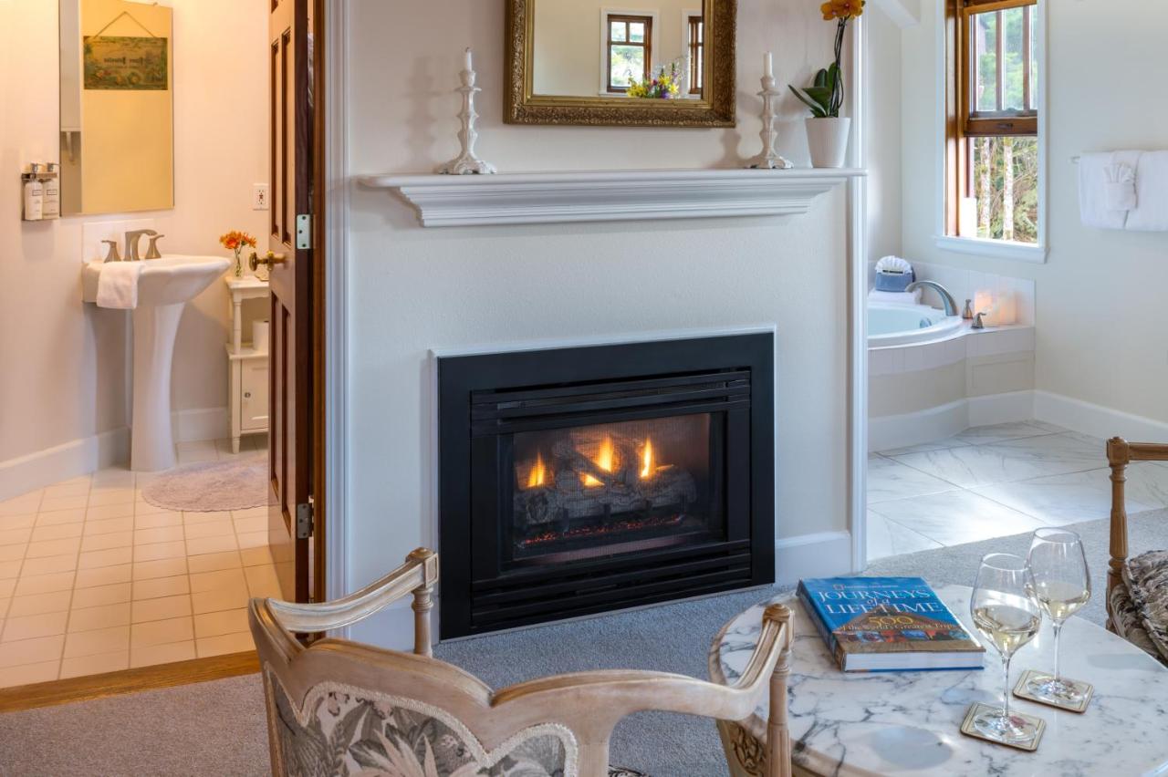 | Arch Cape Inn and Retreat