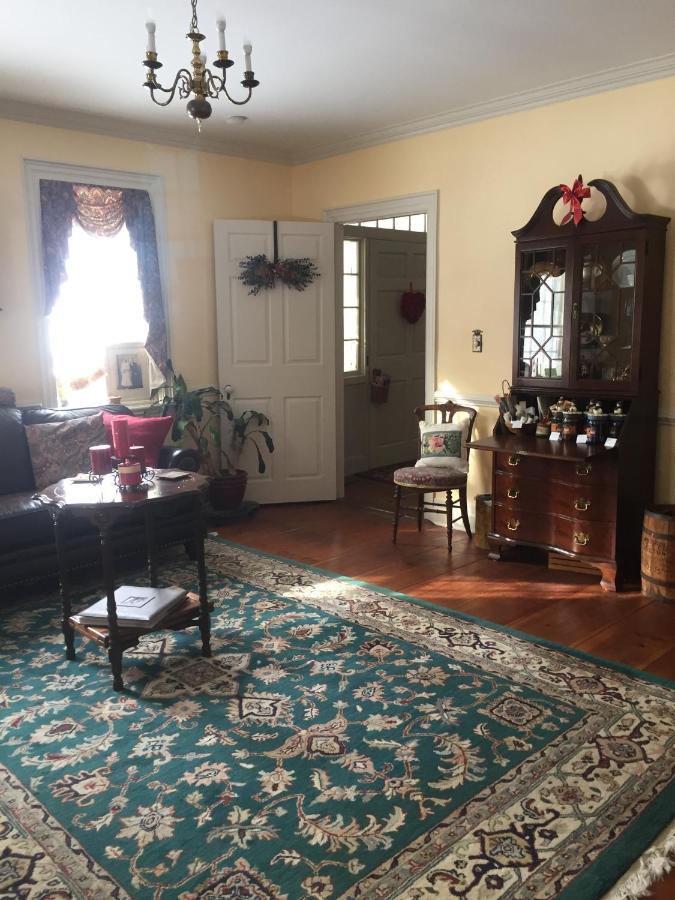 | Stephen Clay Homestead Bed and Breakfast