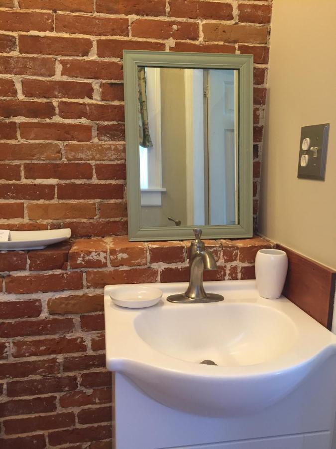 | Stephen Clay Homestead Bed and Breakfast