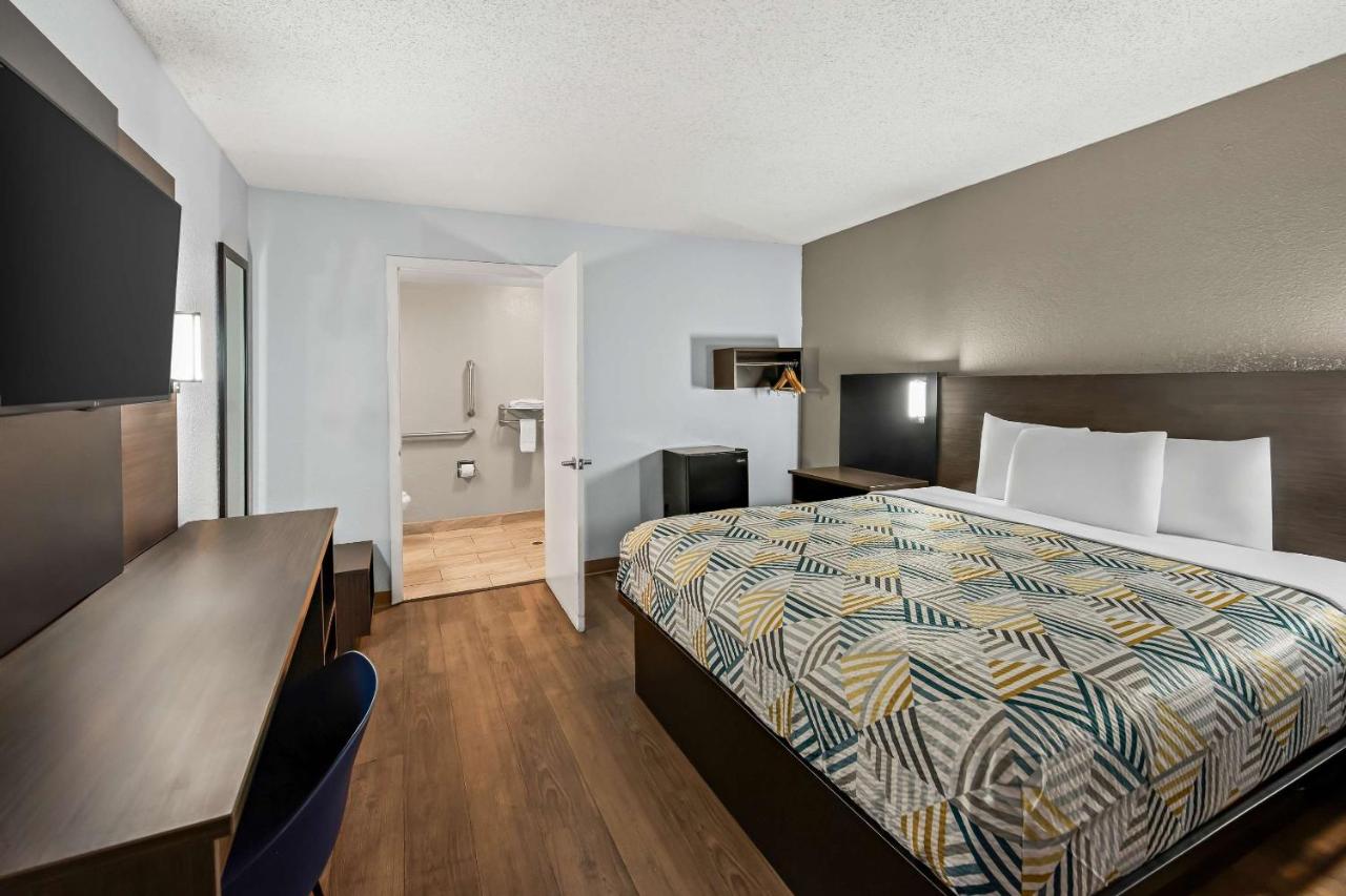  | Motel 6 Lester - Philadelphia Airport